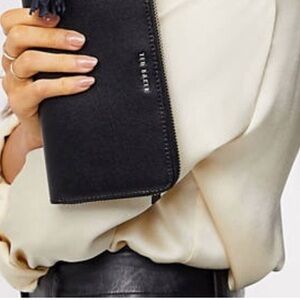 Ted baker wallet blue